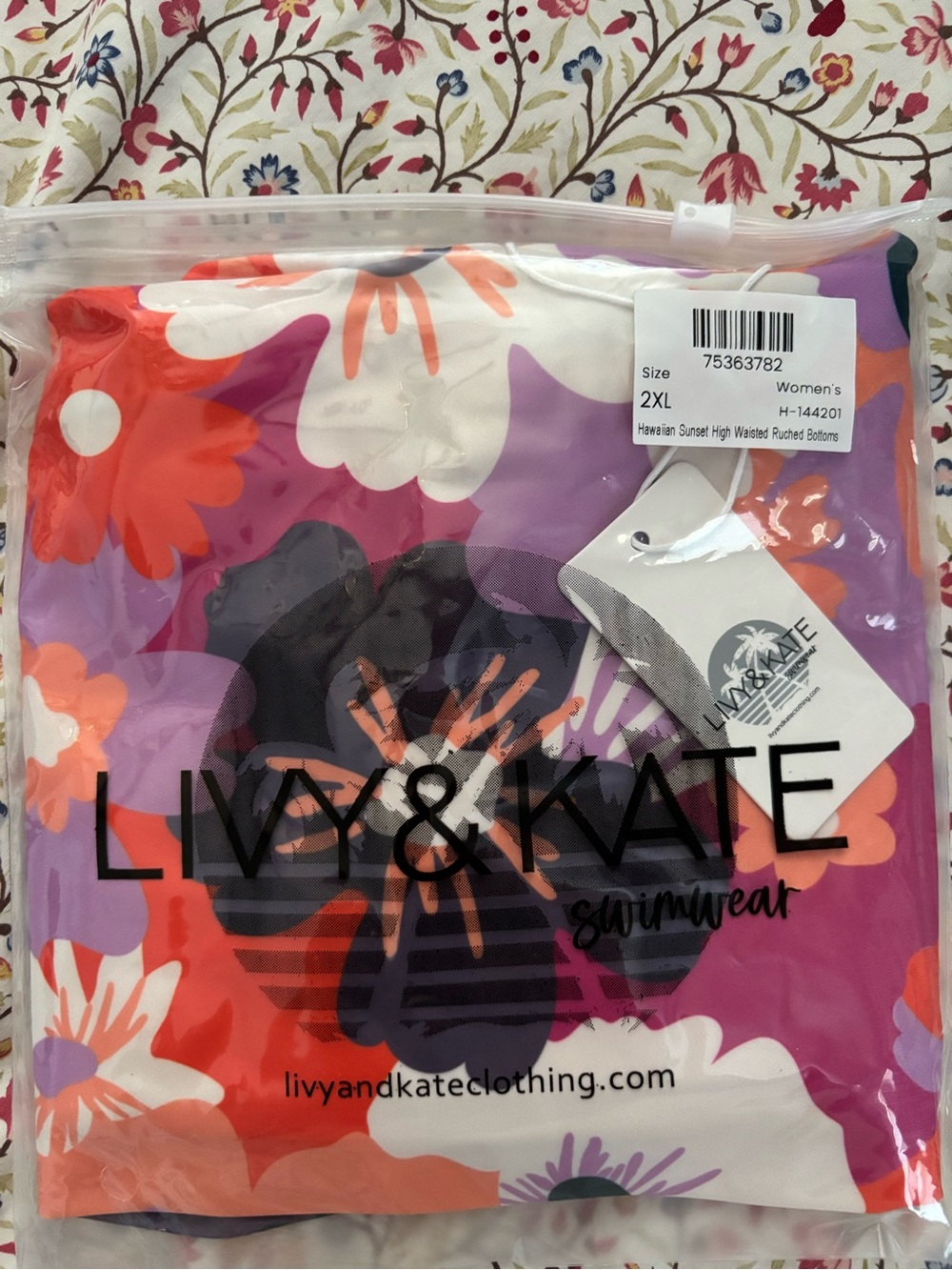 Livy & Kate 2XLHawaiian sunset high waisted ruched bottoms